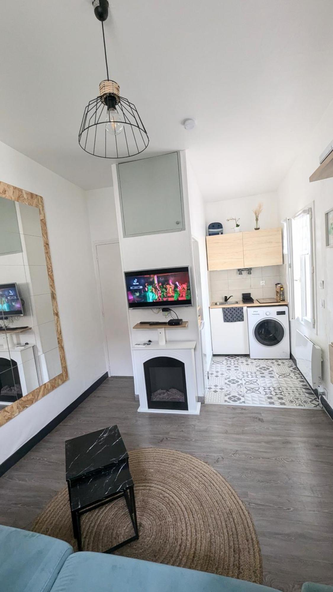 *Ca Me Convient* Studio Chaleureux Villejuif Exterior photo
